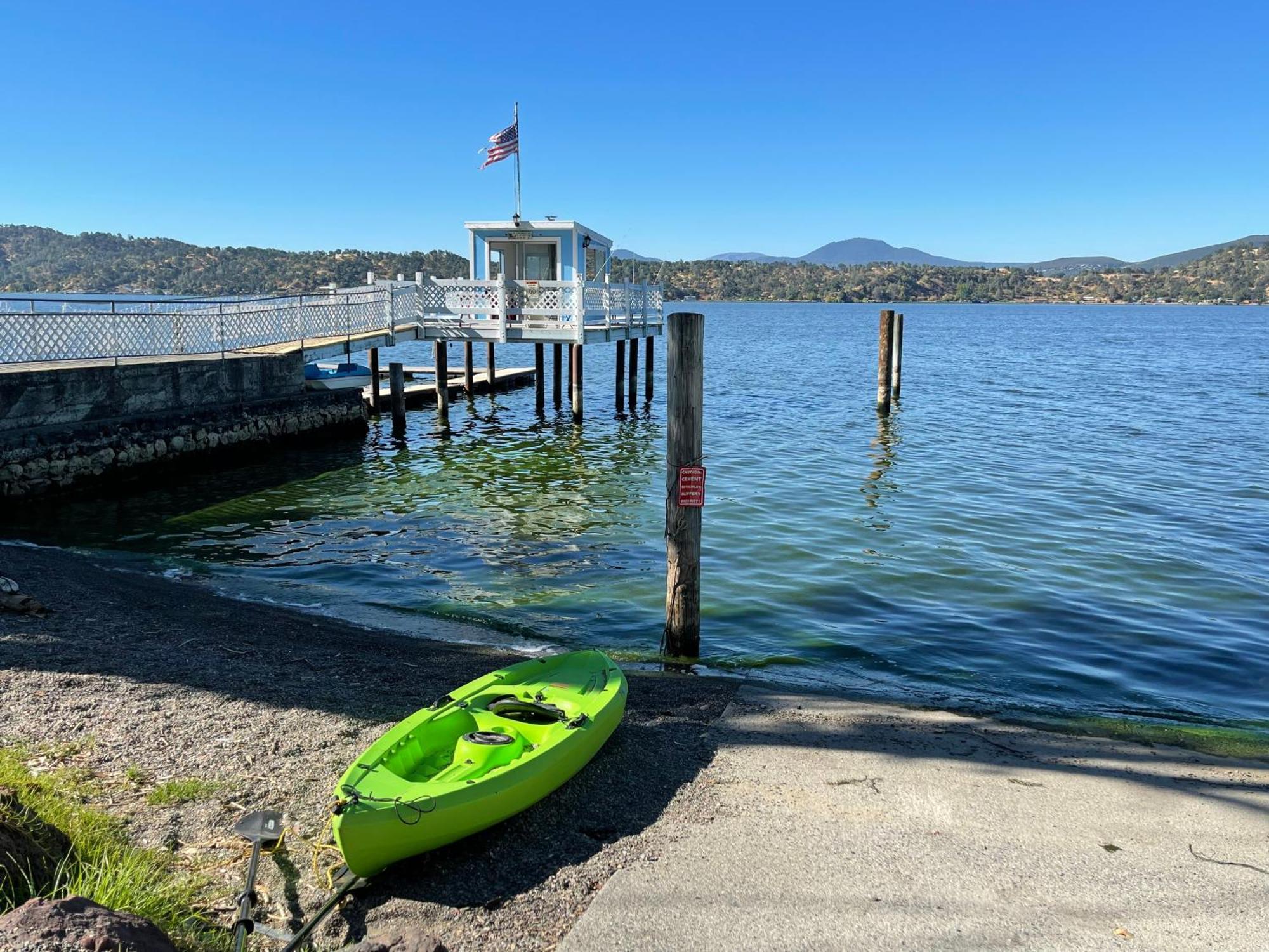 Omeo Clearlake Oaks Glenhaven Экстерьер фото